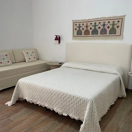 Ammentos Oda ve Kahvaltı 3*