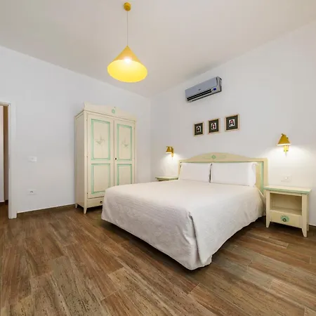 Ng Ammentos Frühstückspension 3*